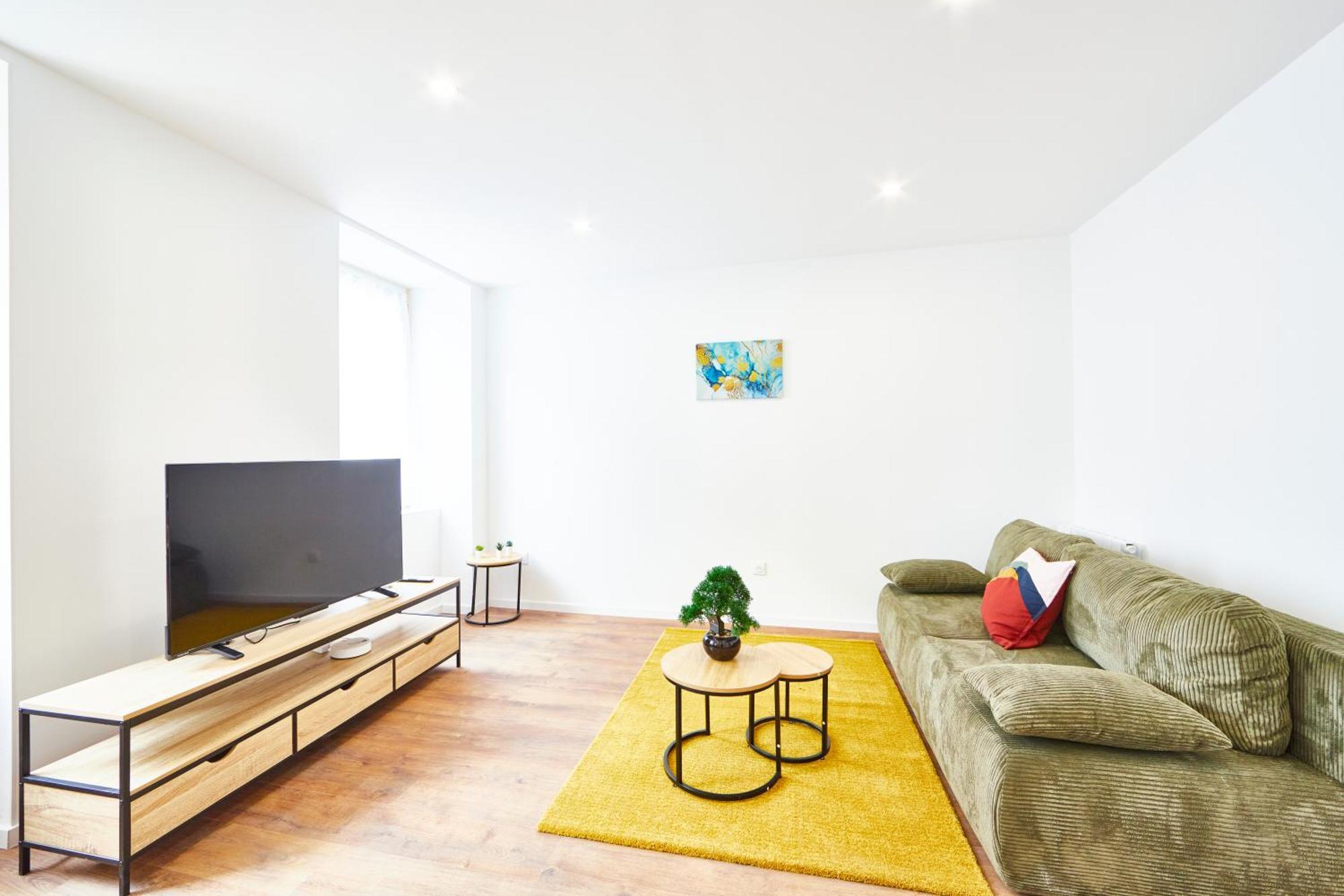 Appartement Rt 1 - F3 Au 1er Etage - 1 A 5 Pers Mulhouse